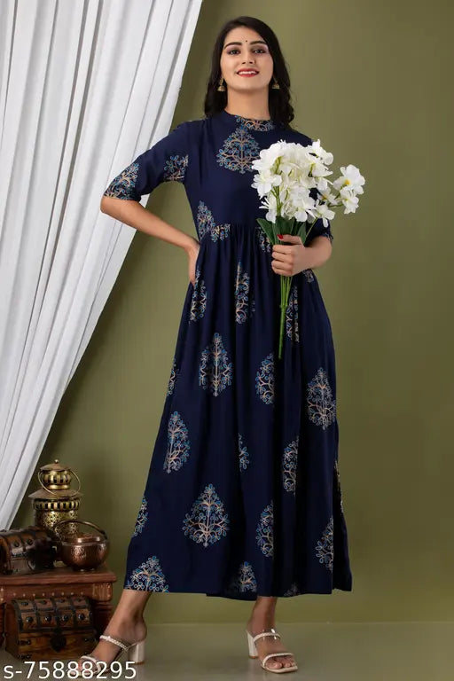 Stylish Women's Blue Printed Back Chain Closure Style Kurta