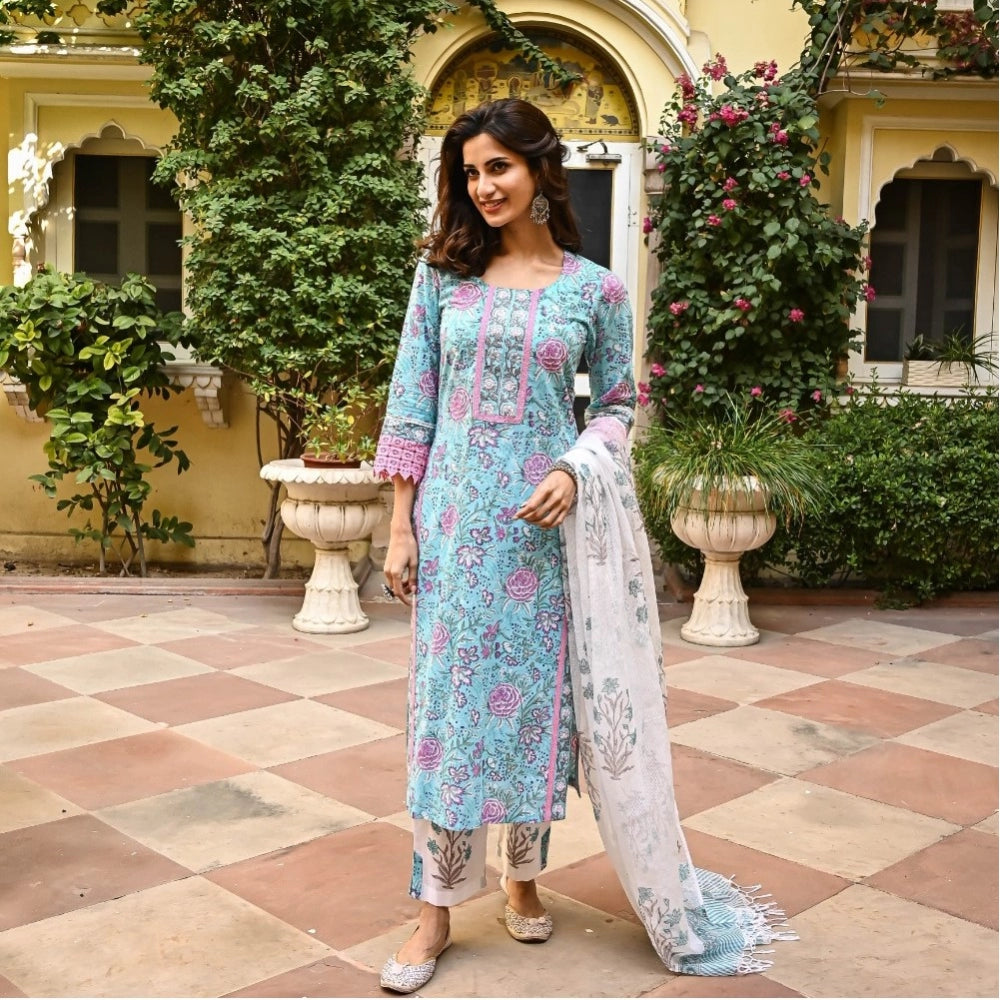 Women's Casual 3/4th Sleeve Floral Print Cotton Kurti Set (Skyblue) - GillKart