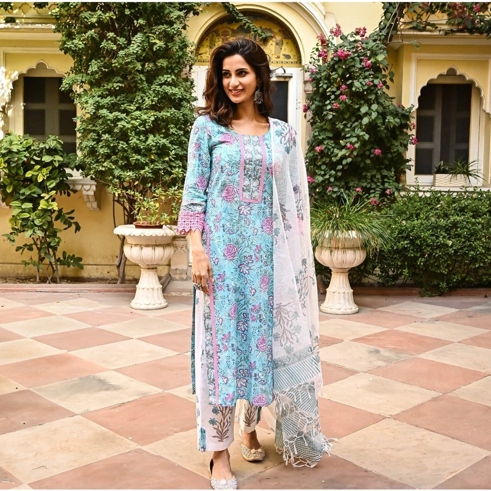 Women's Casual 3/4th Sleeve Floral Print Cotton Kurti Set (Skyblue) - GillKart