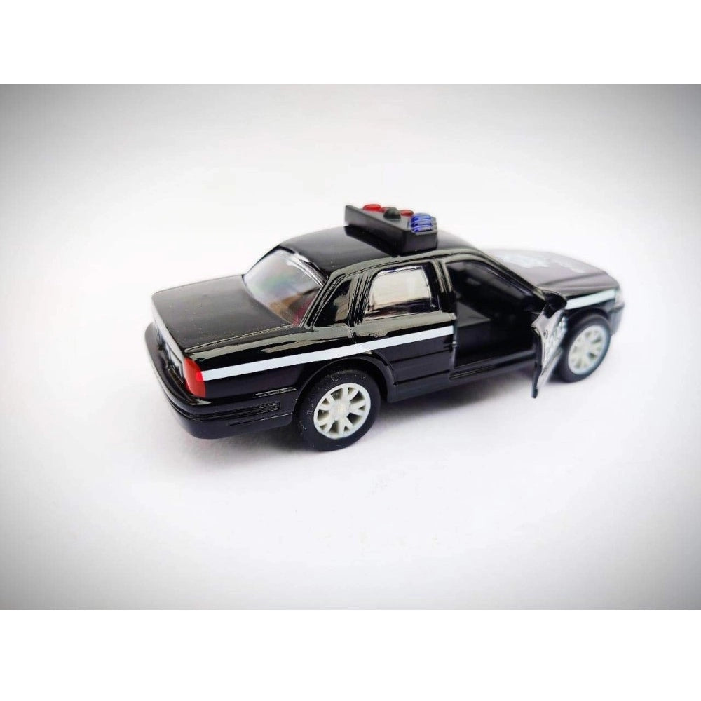 Plastic Diecast Metal Pullback Police Car (Red) - GillKart