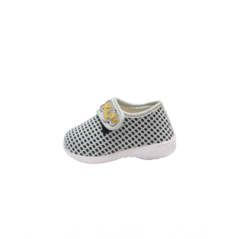 Infant Synthetic Printed Shoe (Grey) - GillKart