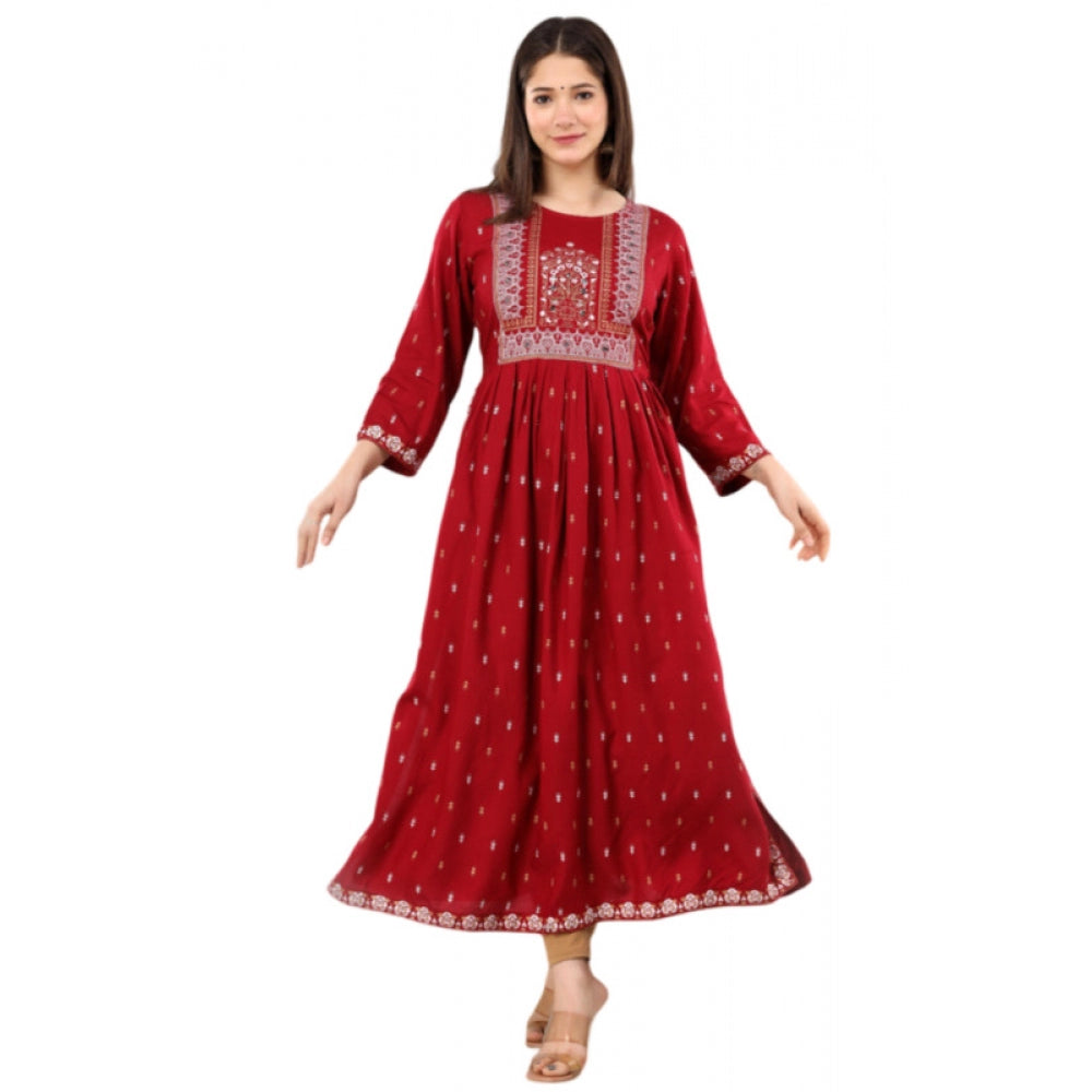 Women's Casual Viscose Rayon 3-4th Sleeve Nayra Cut Kurti (Red) - GillKart