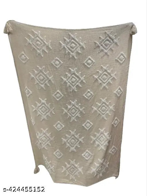 An Export Quality Ultra Soft Plush Cotton Blended Handwoven Slubbed Tufted Throw