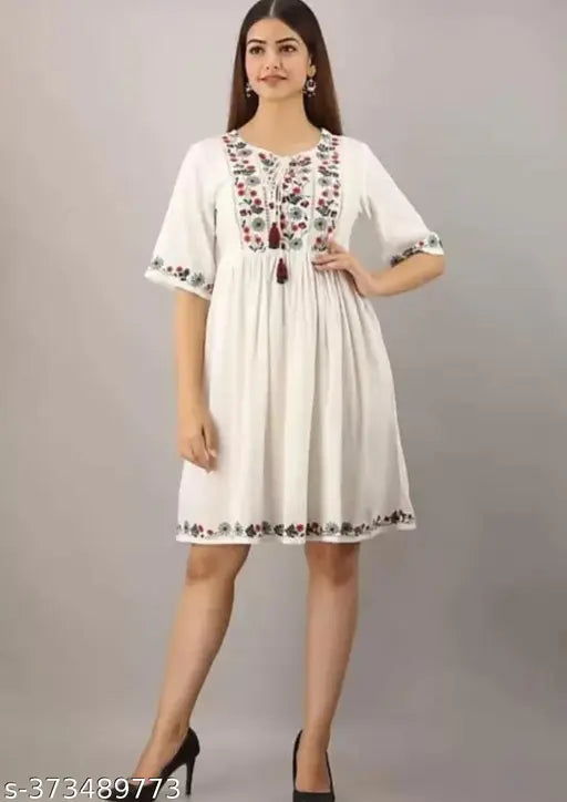 Vansh Present Women Cotton Emb. Kurti