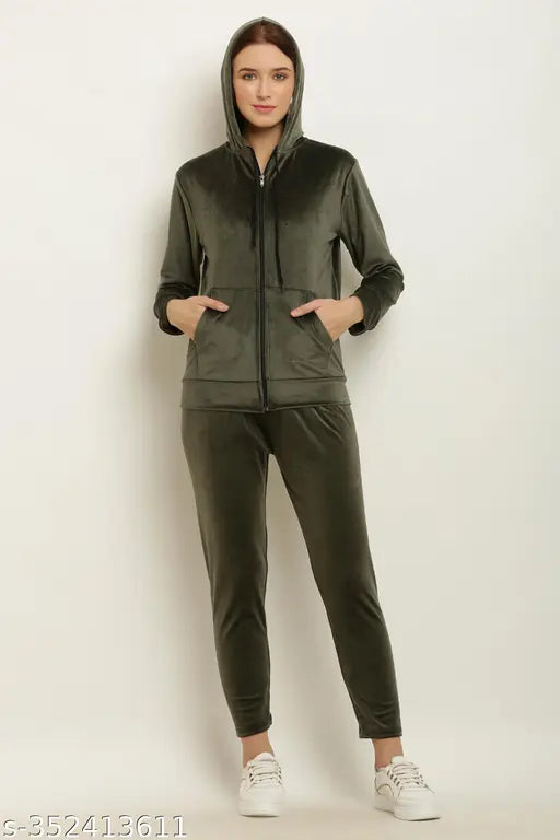 "ALIYA FASHION"Comfy Truck Suit Valvet-Mehandi