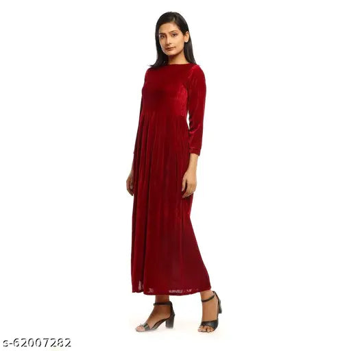 Women's Fit and Flare Solid Red Winter Kurti