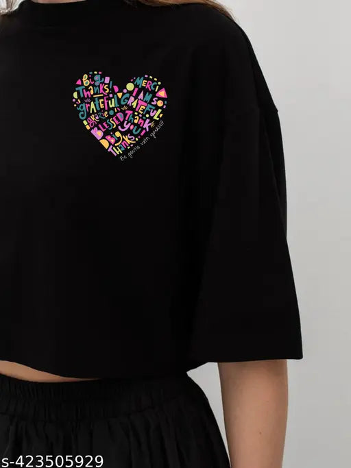 Trendy Pink Heart Half Sleeve Black Color Crop Tops T-Shirts Casual Crew Neck Drop Shoulder Loose Fit Casual Summer Tees For Women's and Girl's