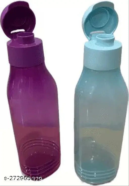 Tupperware traingle 750ml bottles