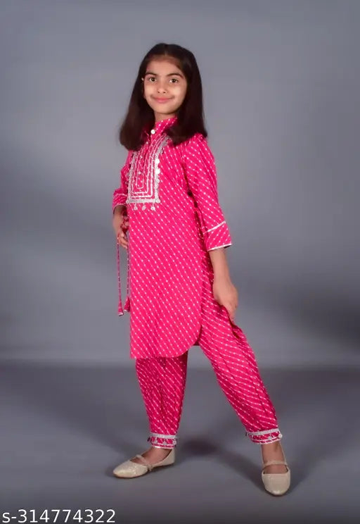 Kidaroo Girl's Cotton Printed kurta and Pyjama Set