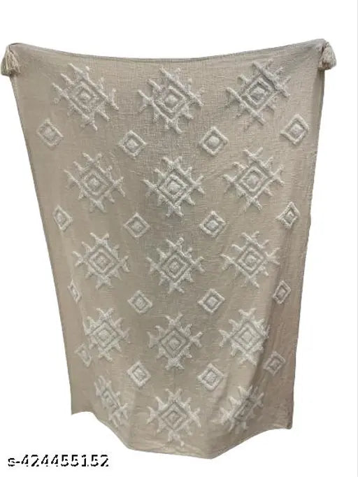 An Export Quality Ultra Soft Plush Cotton Blended Handwoven Slubbed Tufted Throw