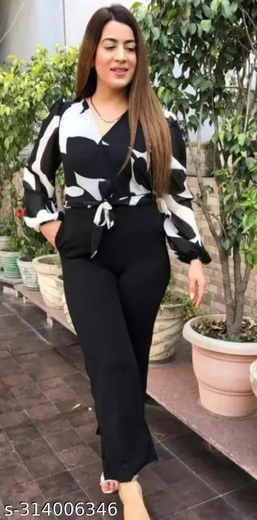 Stylish jumpsuit for women