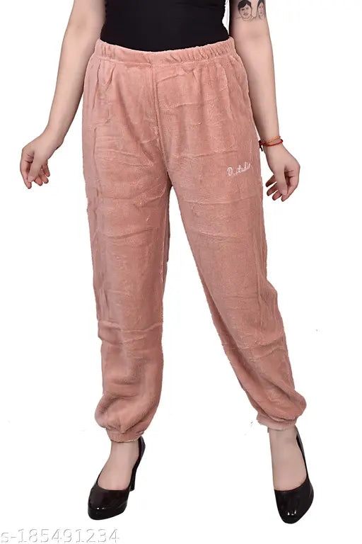 Pyjamass for women only for wenter