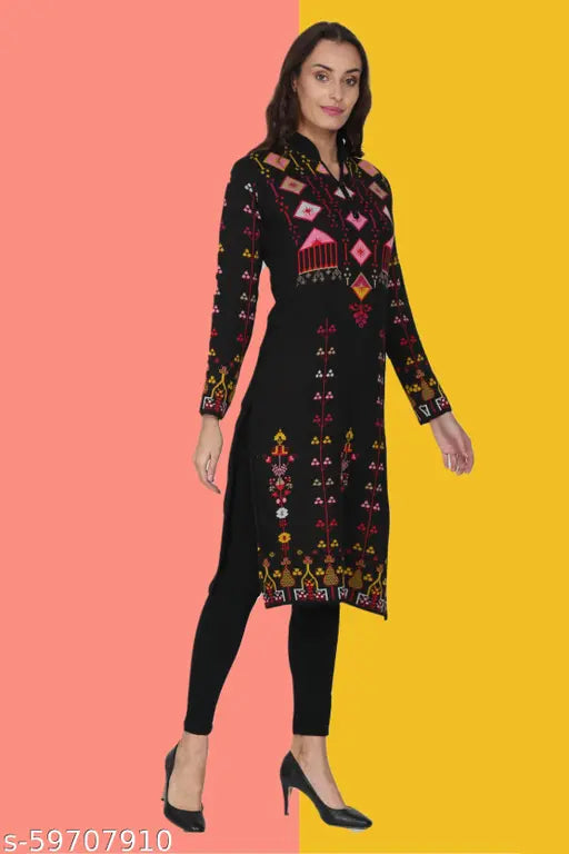 Women's Stylish Fashionable Casaul Wear Solid Straight Kurta A-line Printed Black Woollen Kurti For Women Winter Season