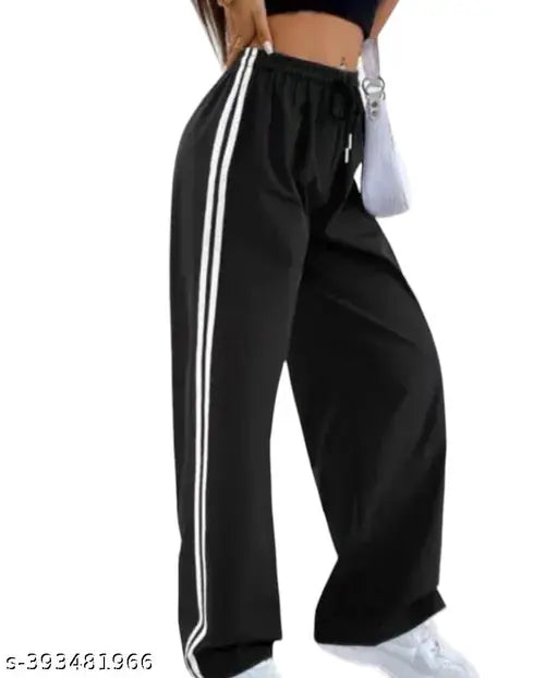 Stylish jogger type payjamas for women