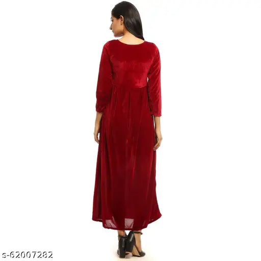 Women's Fit and Flare Solid Red Winter Kurti