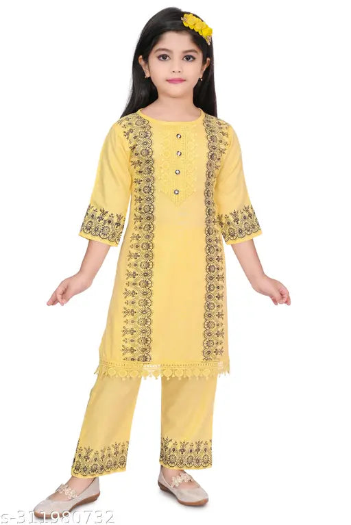 Girls Kurta & Pyjama Set Kurta Dress Girls Ethnic Dress Cotton Kurta & Pyjama Dress Set (Pack of 1