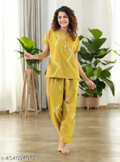 Graphic Printed Pure Cotton Night suit Women Trendy Stylish Printed Cotton Nightdress/Nightsuit vey Fashionable and Comfortable.