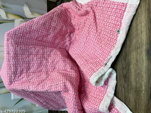 Red/white Reversible Kids Quilt