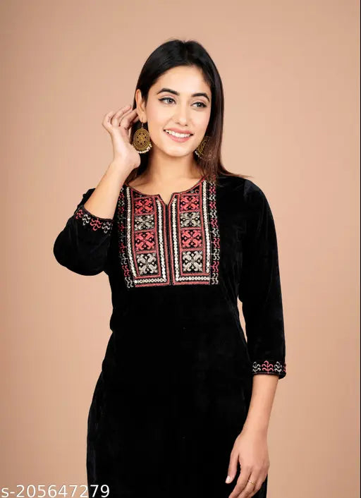 Women Winter Wear Black Ethnic Embroidered Yoke Design Woollen velvet Kurta