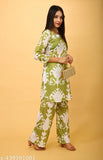 Women's Trendy Abstract Print Short Kurti Pant Co-ord Set