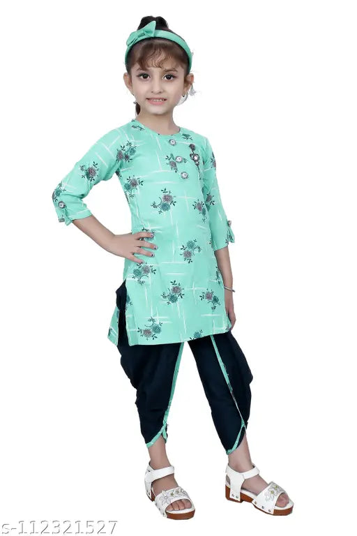 Hariyal Creation Kids Party/Festive Rama Green Designer Checked Patiala Suit For Girls