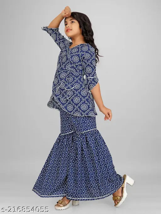 Nivudi Printed kurta & Sharara set